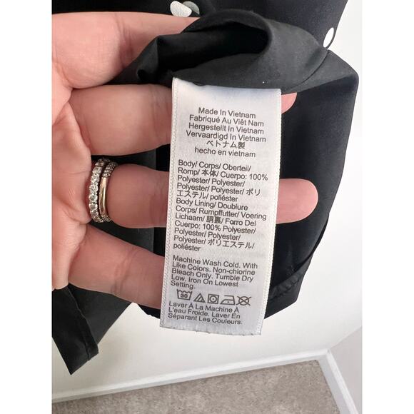 J. Crew Polka Dot Sleeveless Scalloped Cami Tank Top Black/White BI153 Size 4 - Picture 11 of 12